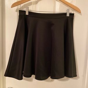 Black skater skirt
